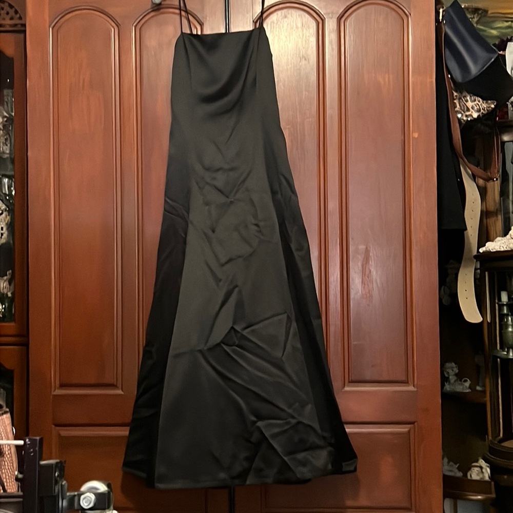 CITY Triangles Black Strappy Formal /Prom Gown Size 9/10